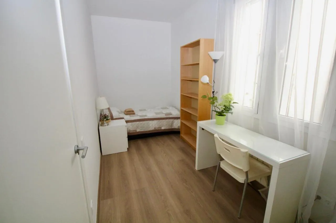 Kwatera prywatna Rooms Gran Via Barcelona