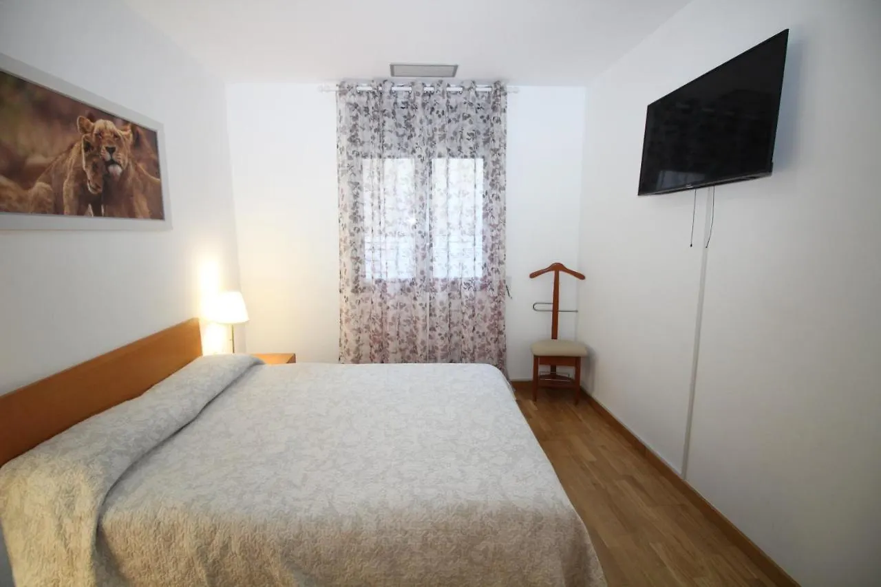 Rooms Gran Via Barcelona Kwatera prywatna